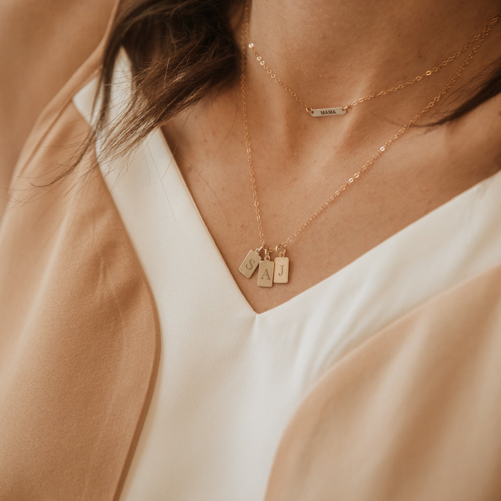 Lovely Mama Pendent: Buy a Perfect Gift For Your Mom