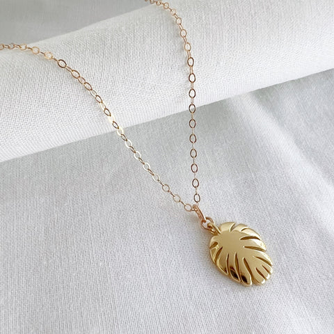 Monstera Necklace